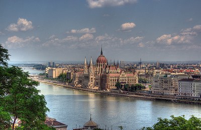 Budapest. Image: http://flickr.com/photos/mauricedb/2674684252