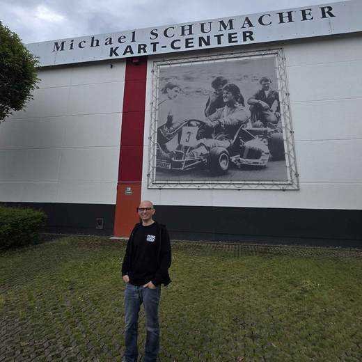 Visit to the Michael Schumacher Kart-Center next to the InteraktivLab